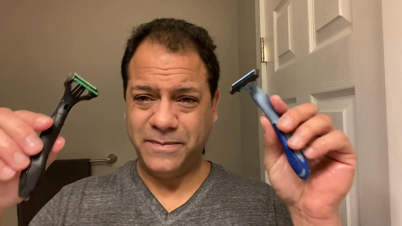 BIC Flex 3 vs. Schick XTREME3